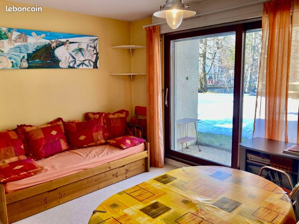 Studio 1 pièce 25 m²