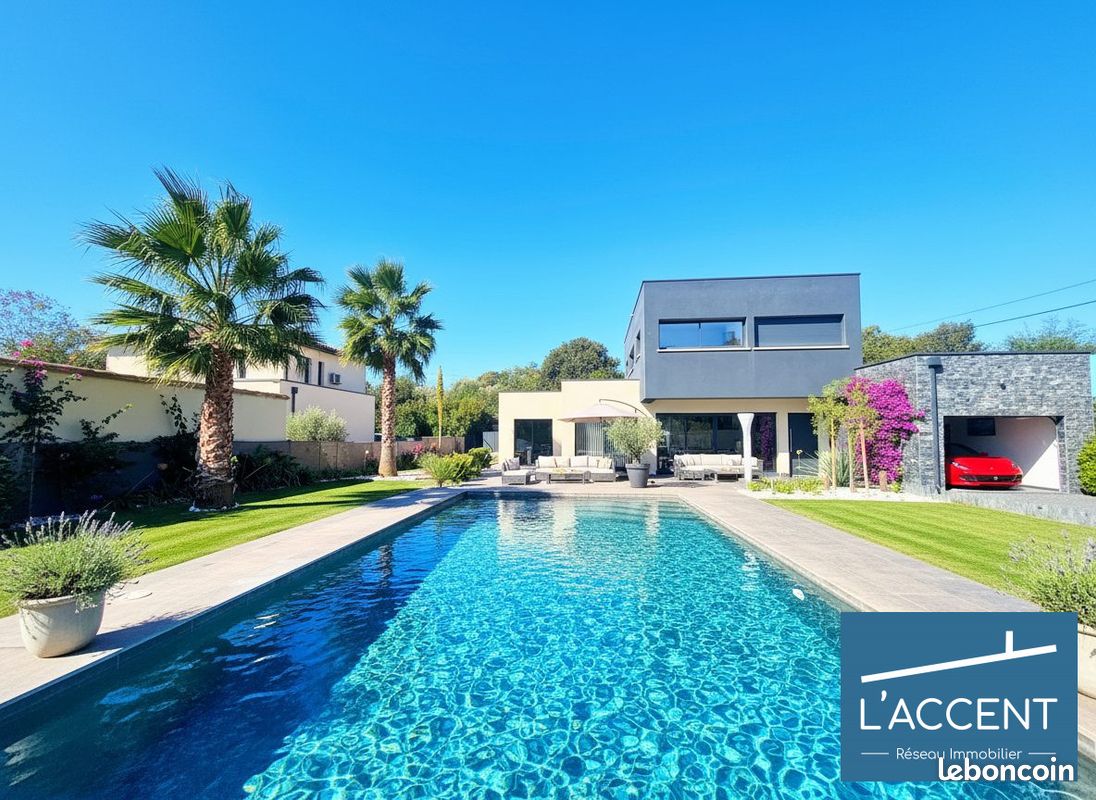 Maison 5 pièces 176 m² · à Saint-Gilles · 176 m² · 820 000 €