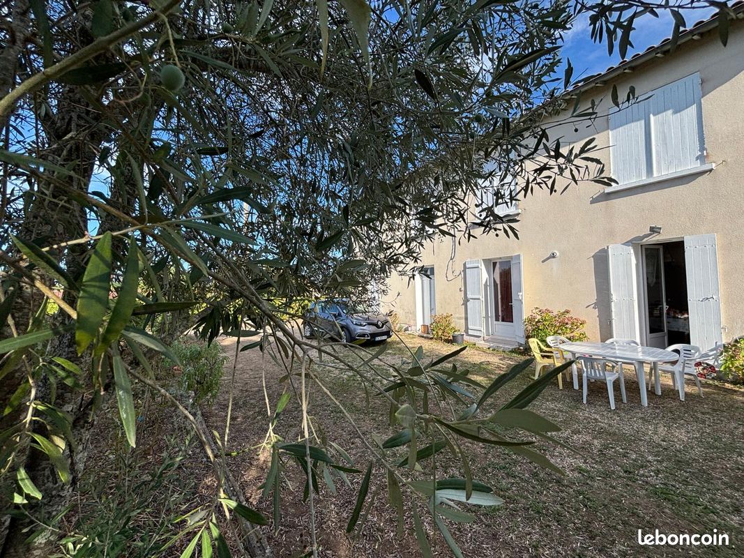 Maison 8 pièces 180 m² · à Saint-Avit-Saint-Nazaire · 180 m² · 255 000 €