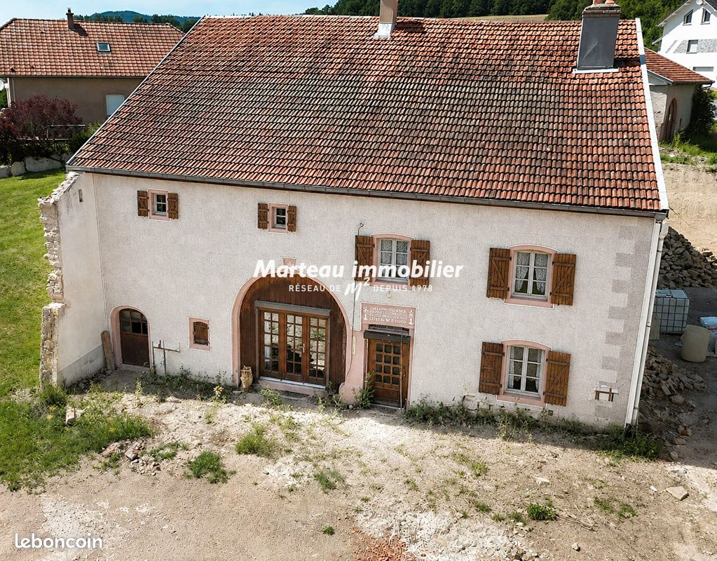 Maison 6 pièces 138 m² · à Entre-Deux-Eaux · 138 m² · 79 900 €