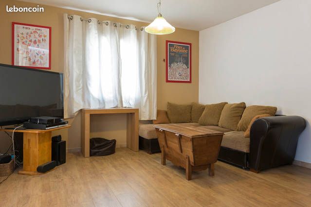 Appartement 2 pièces 47 m² · à Avignon · 47 m² · 720 €