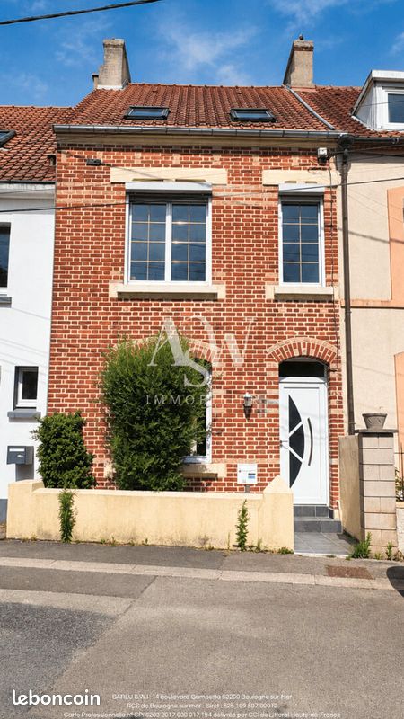Maison 5 pièces 90 m² · à Saint-Étienne-au-Mont · 90 m² · 148 000 €