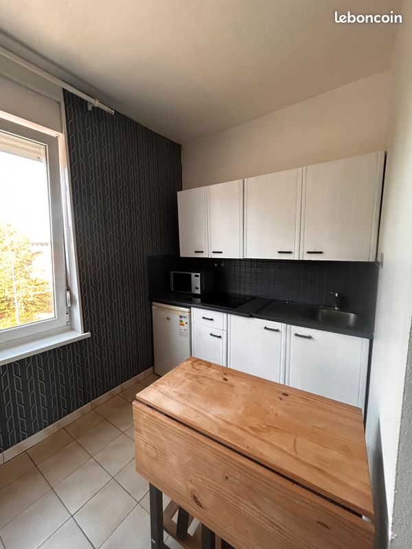 Appartement 1 pièce 18 m² · à Lille · 18 m² · 460 €/mois