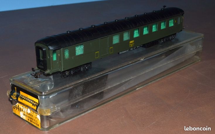 Voiture OCEM B9 et B10 France Trains