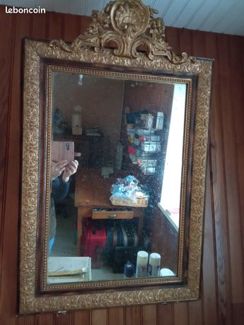 Petit Miroir Rectangulaire Avec Cadre Doré - Occasion En Bon état - Sans Marque
