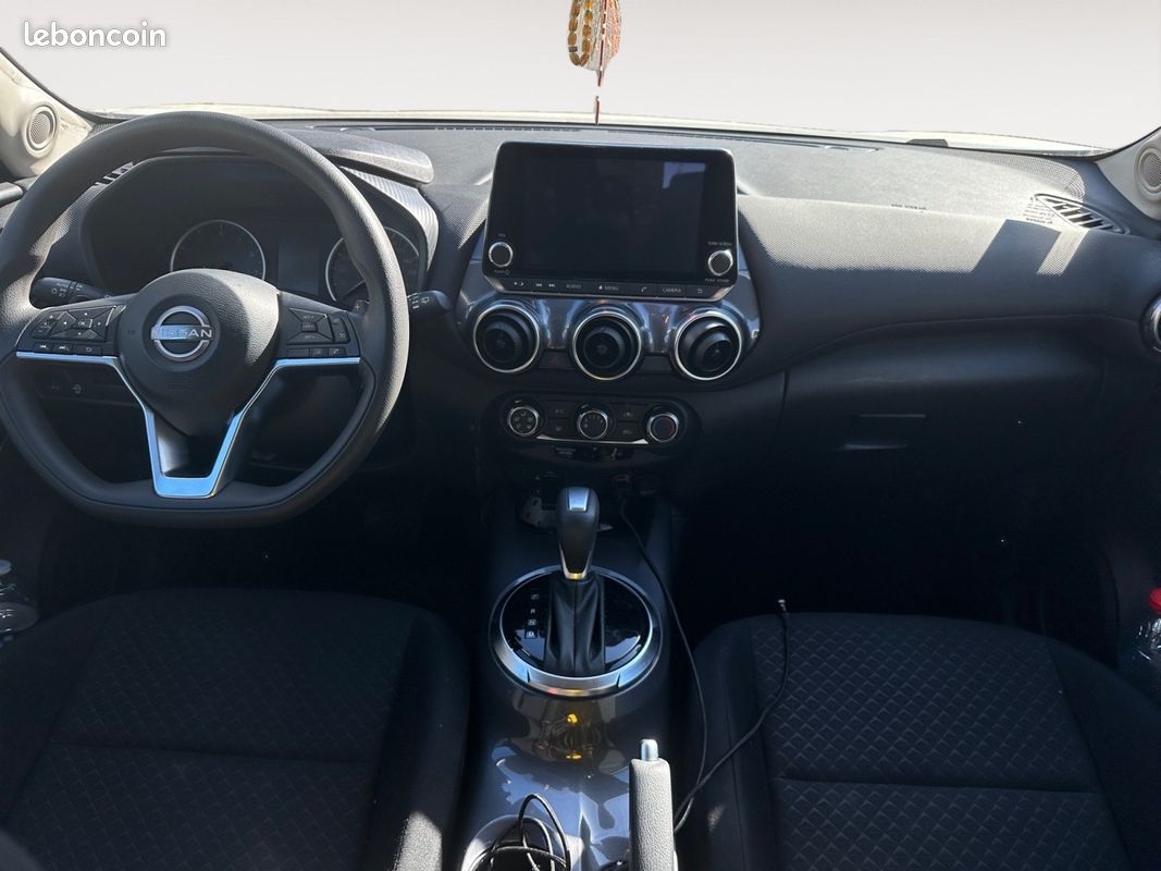 NISSAN JUKE 2022.5 DIG-T 114 DCT7 Acenta (image 10)