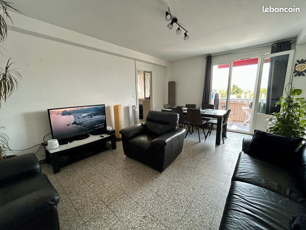 Parking 4 pièces 68 m² · à Sainte-Foy-lès-Lyon · 68 m² · 877 €/mois
