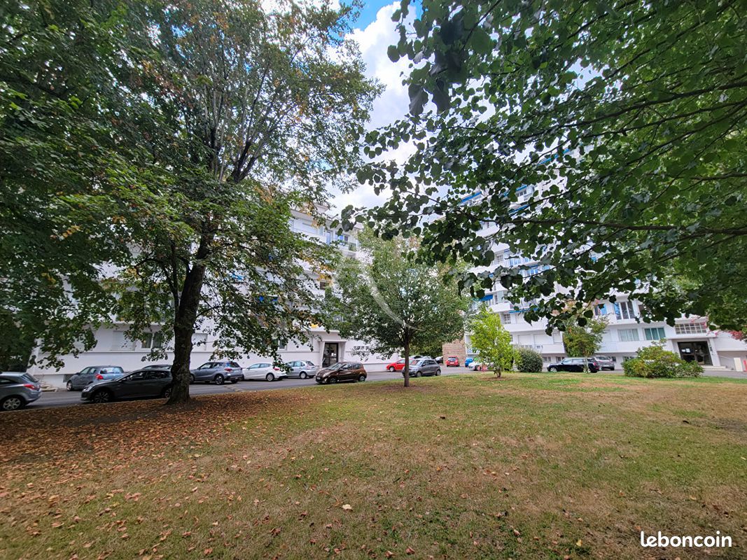 Appartement 3 pièces 70 m² · à Pau · 70 m² · 145 000 €
