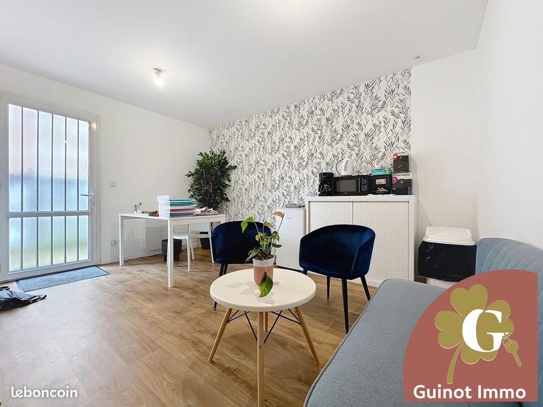 Local commercial 315 m² · à Lillebonne · 315 m² · 299 000 €