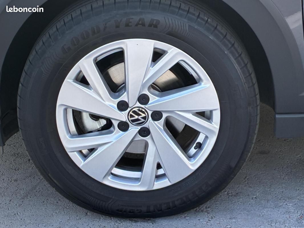 Volkswagen Taigo 1.0 TSI 116 BVM6 Life Plus 5p (image 5)