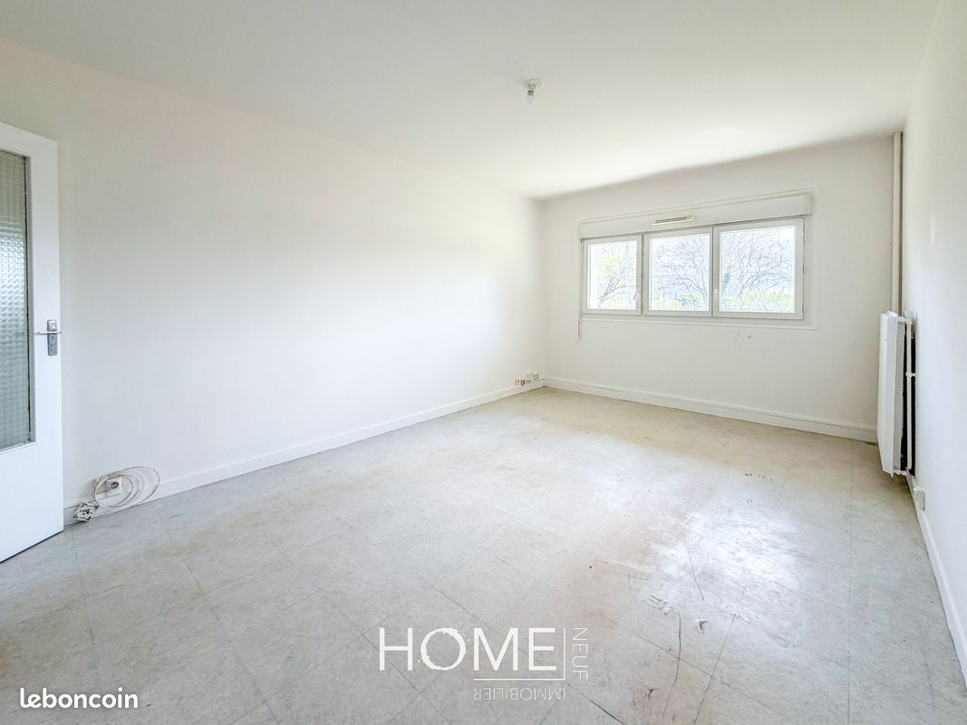 Appartement 3 pièces 62 m² · à Saint-Priest · 62 m² · 89 000 €