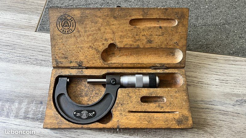 Lot De 2 Micromètres Roch - 25 Mm Et 25-50 Mm - Outils De Mesure Précision Vintage TBE