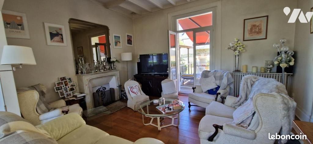 Maison 10 pièces 215 m² · à Saint-Malo · 215 m² · 990 000 €