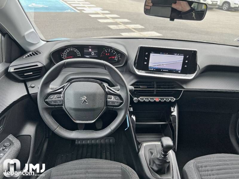 PEUGEOT 208 PureTech 100 S&S BVM6 Style (image 12)
