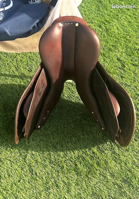 Selle ANTARES neuve (image 3)