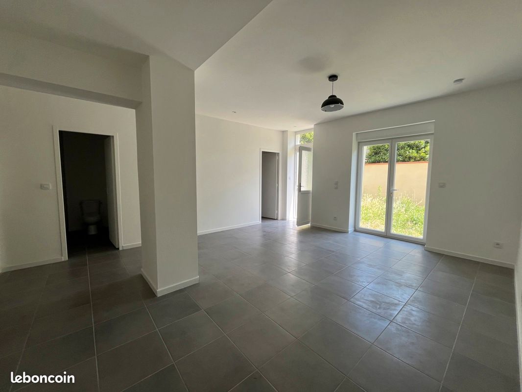 Appartement 4 pièces 68 m² · à Castres · 68 m² · 670 €