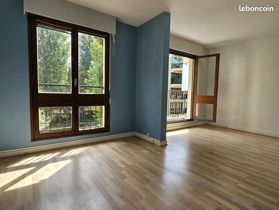 Appartement 1 pièce 26 m² · à Le Chesnay-Rocquencourt · 26 m² · 723 €