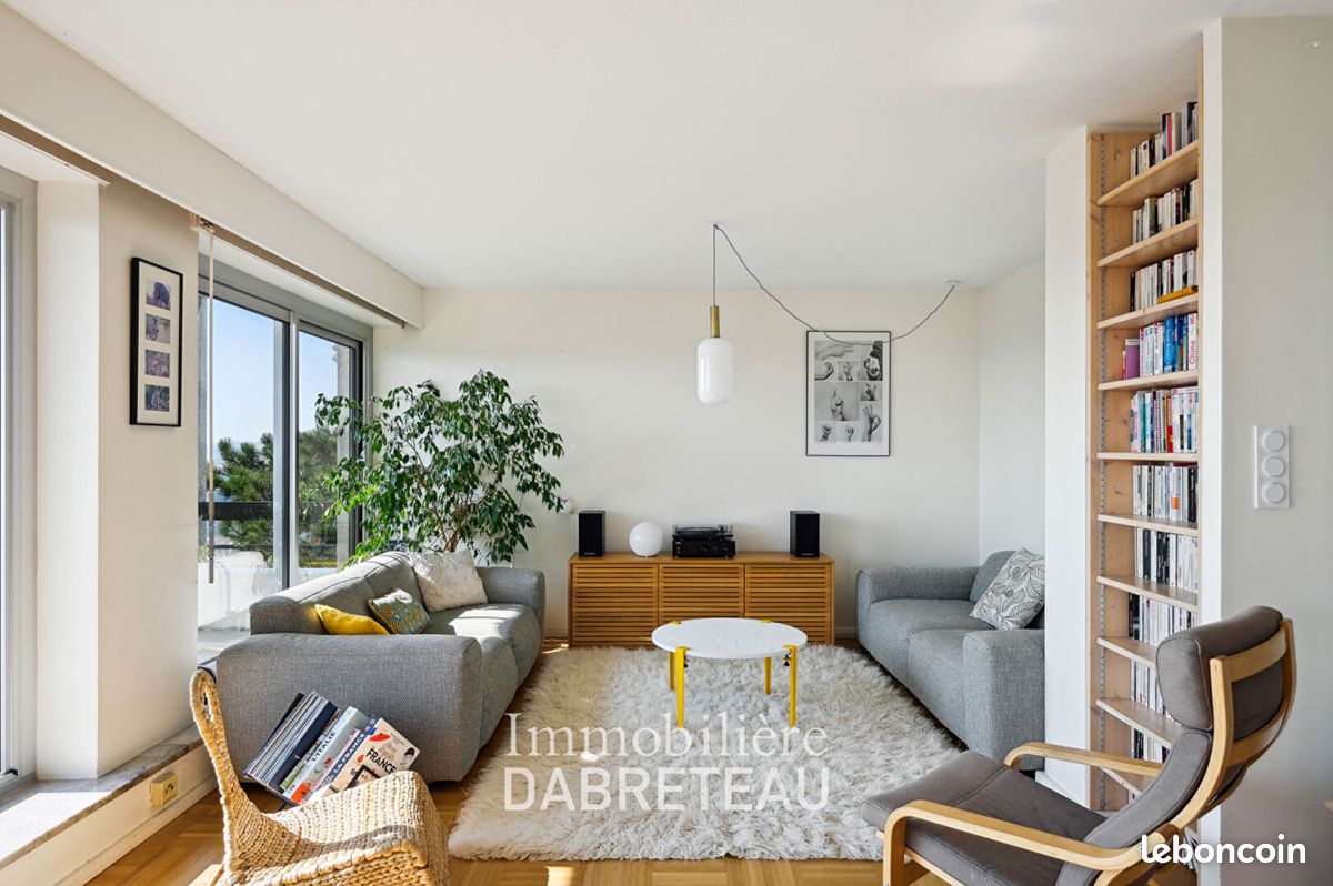 Appartement 3 pièces 107 m² · à Caluire-et-Cuire · 107 m² · 1 800 €/mois