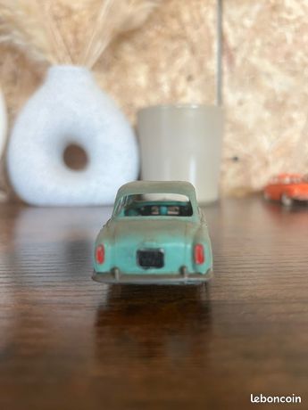 Véhicules miniatures blancs NOREV en plastique Peugeot