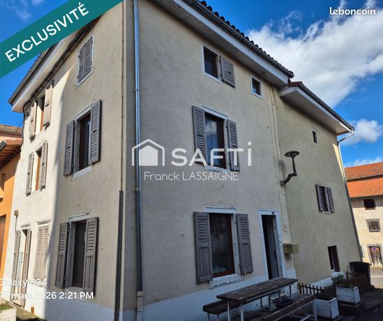 Immeuble 71 m² MARSAC-EN-LIVRADOIS