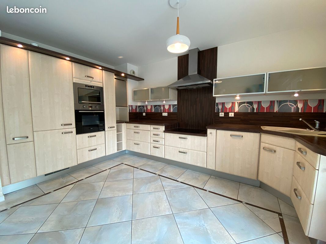 Appartement 4 pièces 79 m² · à Faverges-Seythenex · 79 m² · 1 129 €/mois