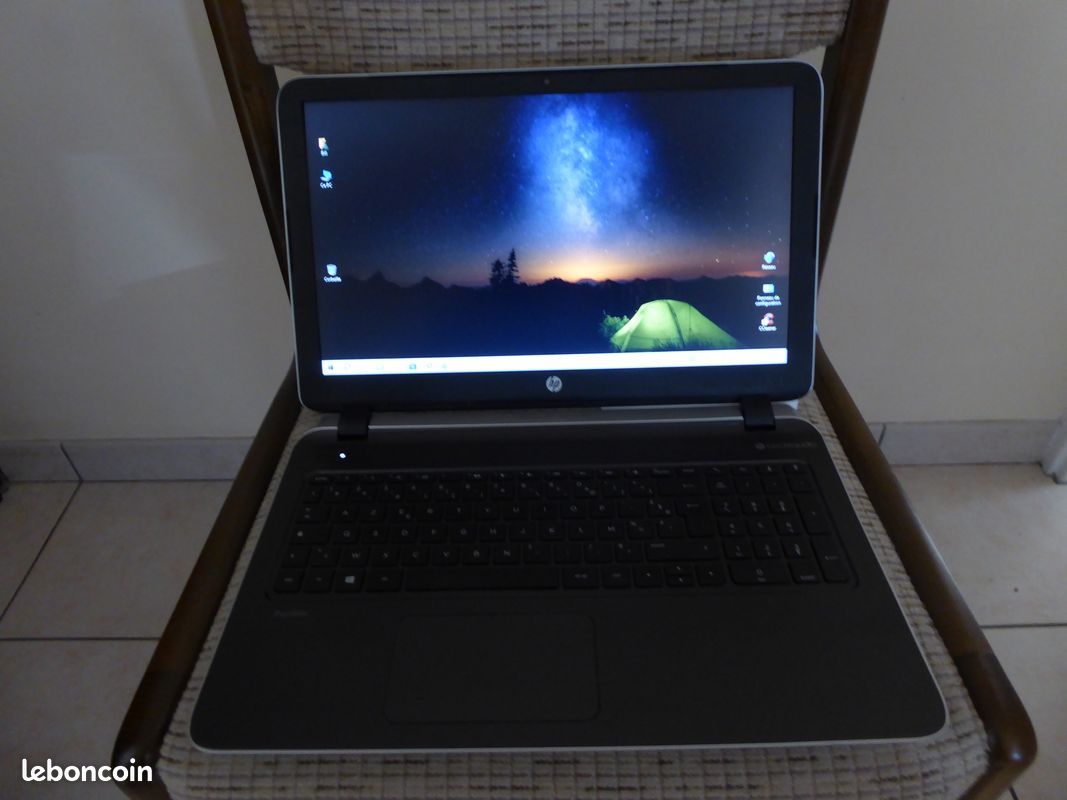 Pc portable Hp Pavilion 15 (image 1)