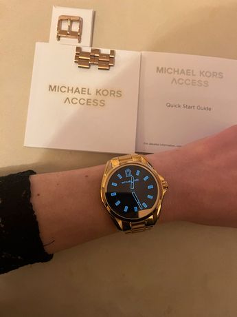 Montre connectée Michael Kors d'occasion - Annonces montres et bijoux  leboncoin