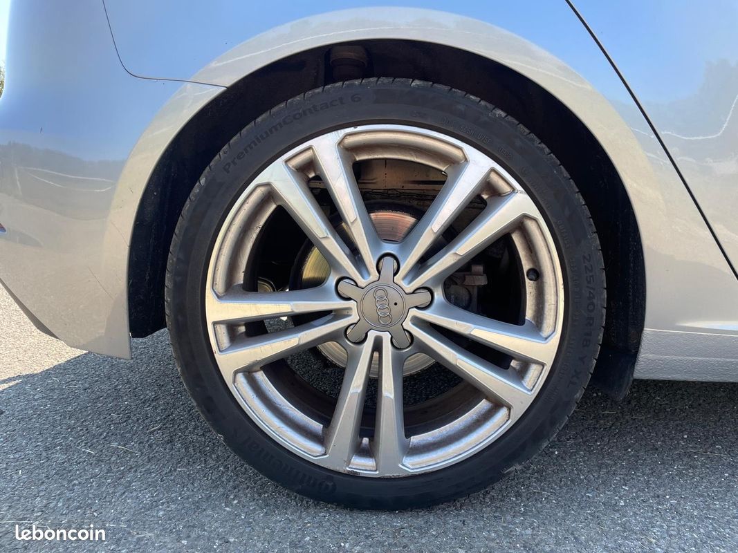 AUDI A3 SPORTBACK 35 TFSI CoD 150 S-tronic S-Line / Toit ouvrant (image 23)