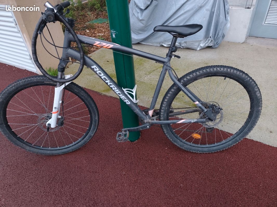 Vélo tout terrain (image 1)