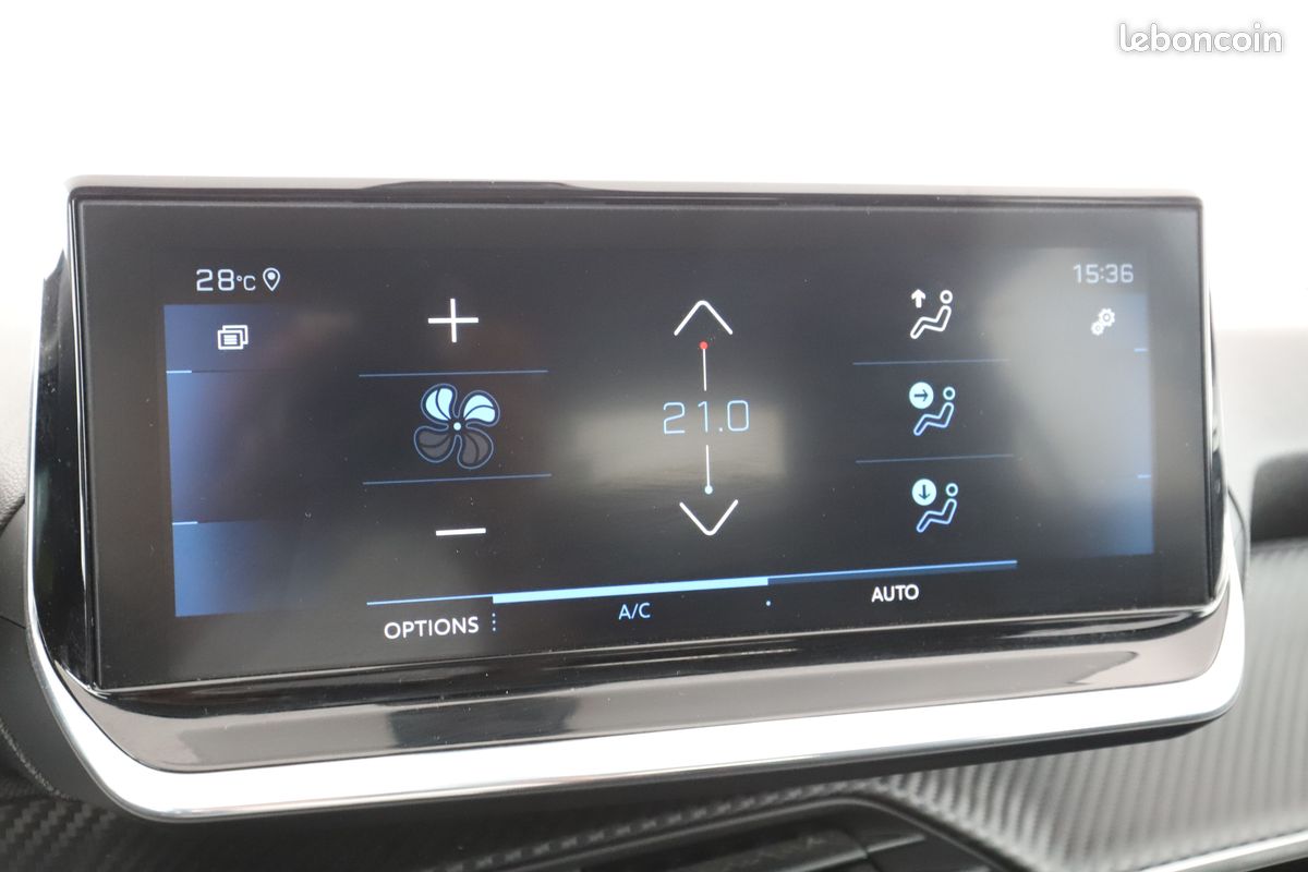 Peugeot 208 1.2 PureTech Allure Pack 100 ch (image 20)