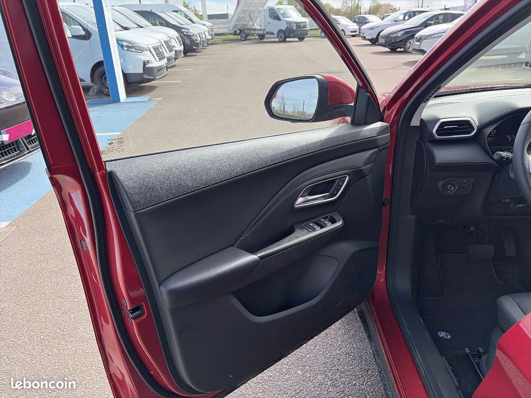 MG ZS 1.5 L Hybrid+ 197 ch Luxury (image 21)