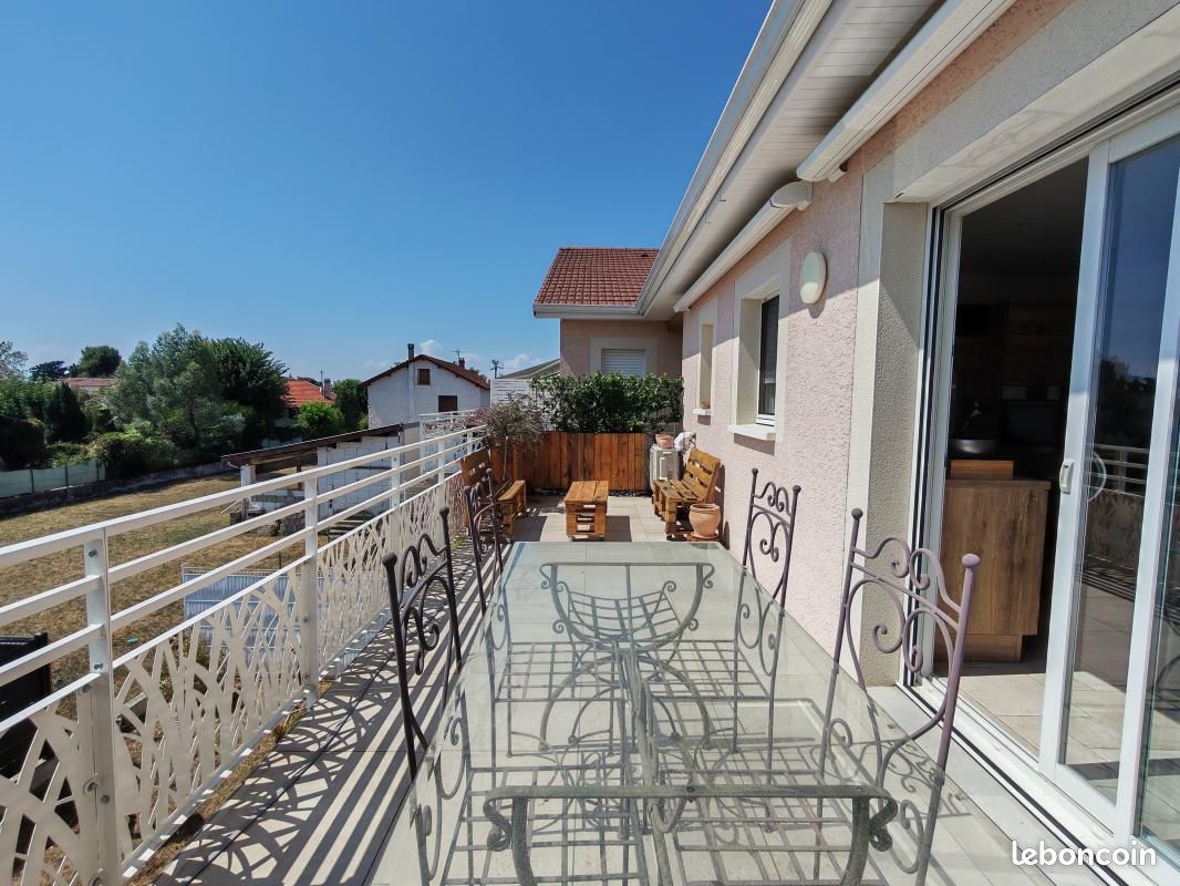 Appartement 3 pièces 60 m² · à Saint-Maurice-de-Gourdans · 60 m² · 235 000 €