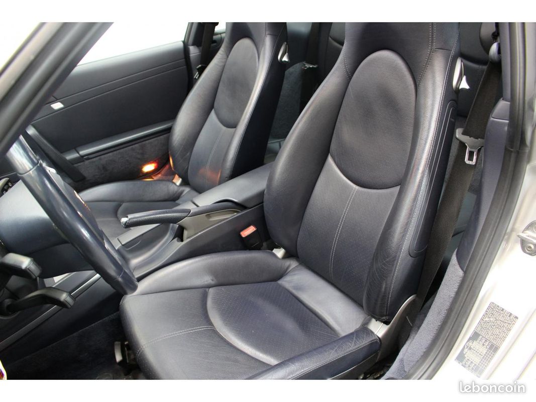 PORSCHE 911 Carrera 4S 3.8i -TYPE 997 BVA Tiptronic - suivi complet (image 8)