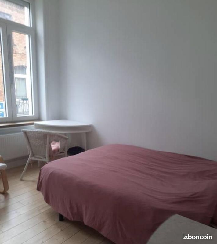 Appartement 5 pièces 80 m² · à Lille · 80 m² · 480 €