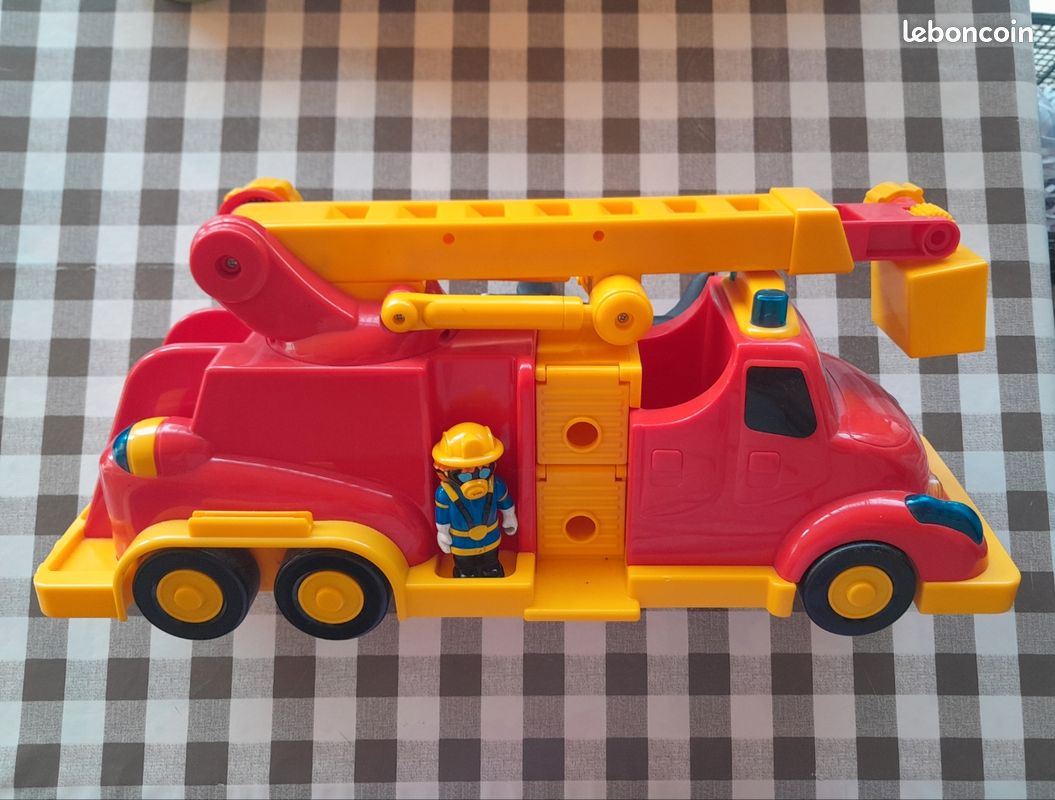 Camion pompiers Bao (image 1)