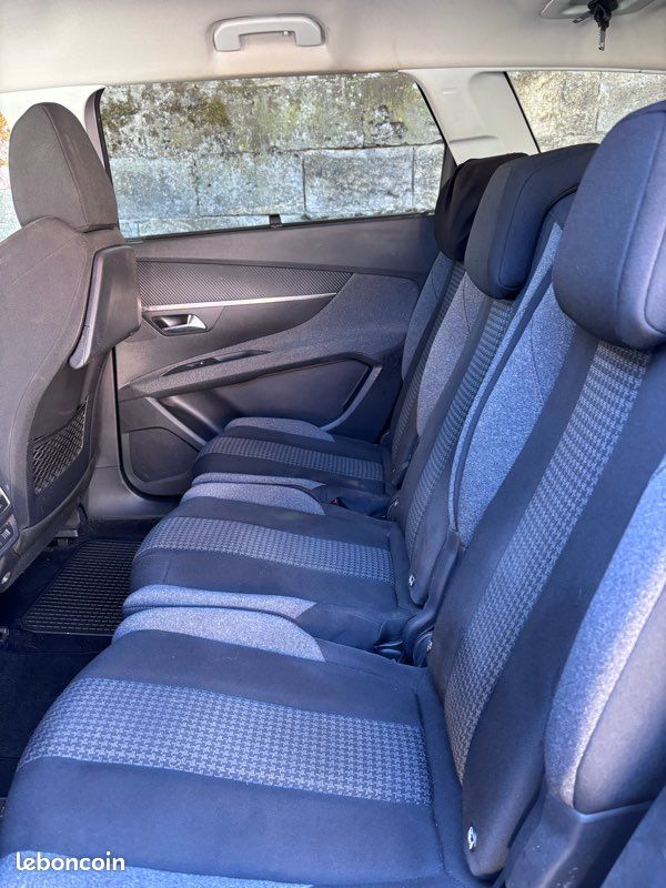 Peugeot 5008 PureTech 130 S&S BVM6 Active - 7 places (image 12)