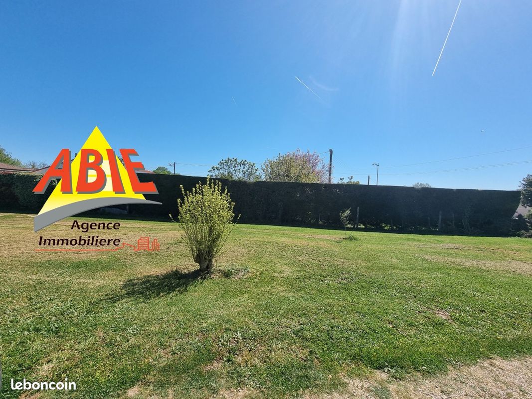 Terrain 635 m² · à Benet · 635 m² · 29 500 €
