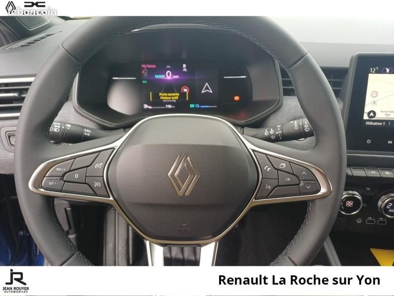 Renault Clio 1.6 E-Tech 145ch full hybrid Techno - 25b (image 18)