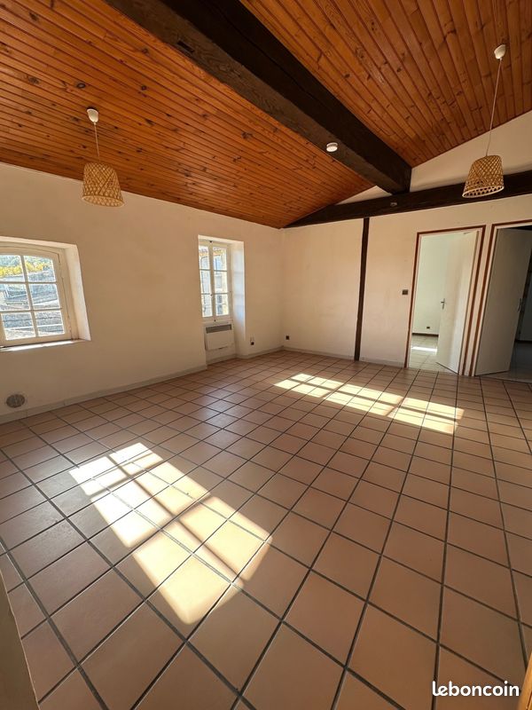 Appartement 3 pièces 51 m² · à Limoux · 51 m² · 450 €/mois