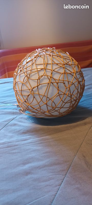 Lampe Opaline rotin Vintage (image 3)
