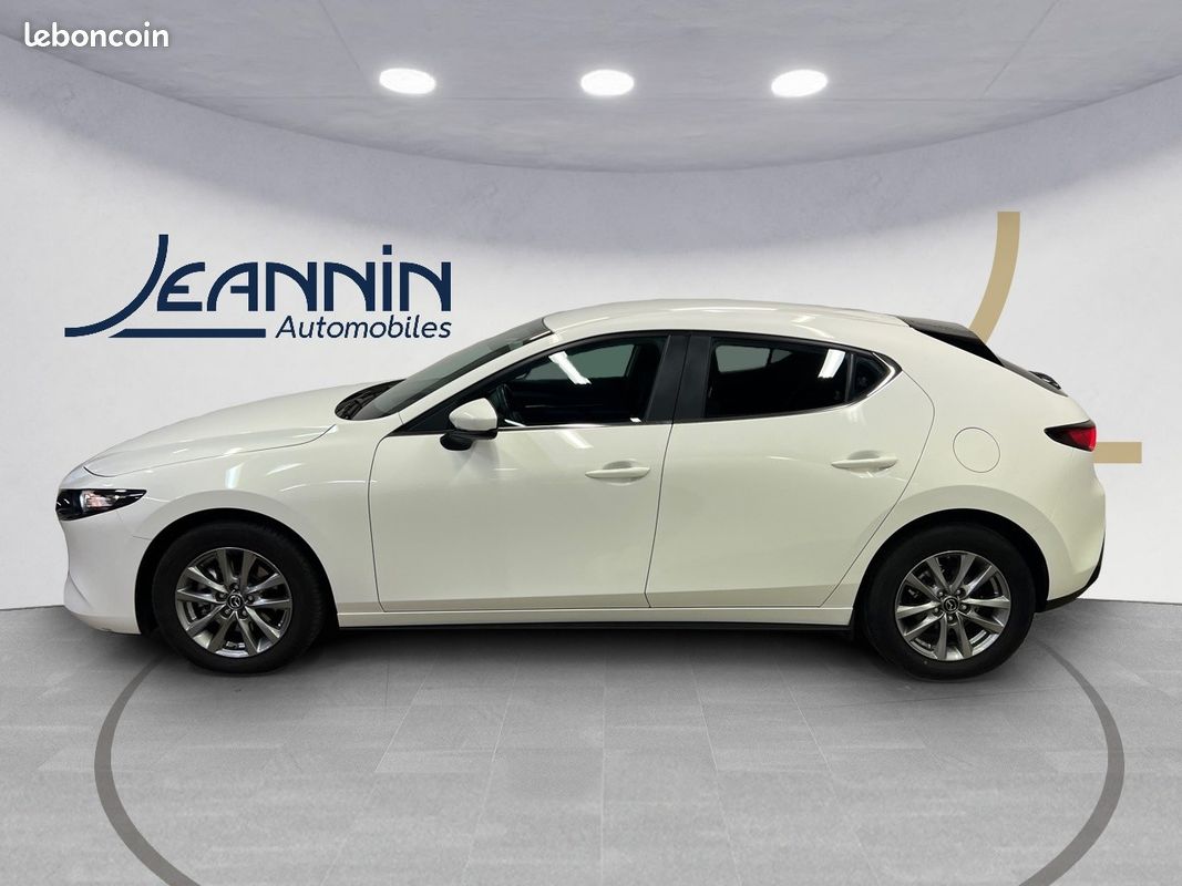 MAZDA Mazda3 5 portes 2.0L e-SKYACTIV-G M Hybrid 122 ch BVM6 Prime-Line (image 2)