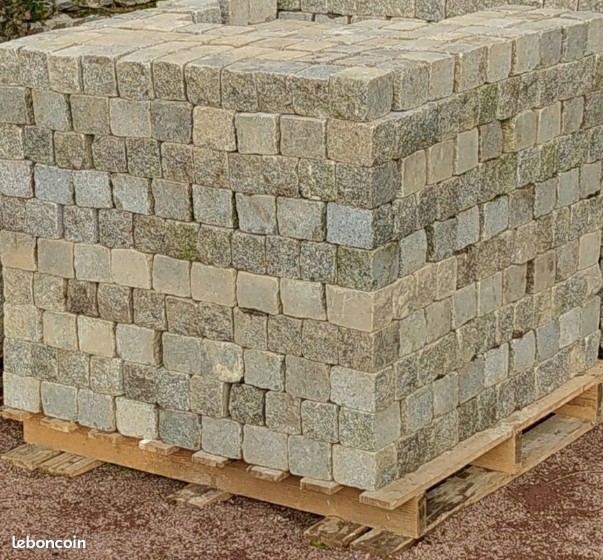 Pavés Gravés Sur Mesure 4x8 - Personnalisable - Lot De Dalles En Argile Et Béton