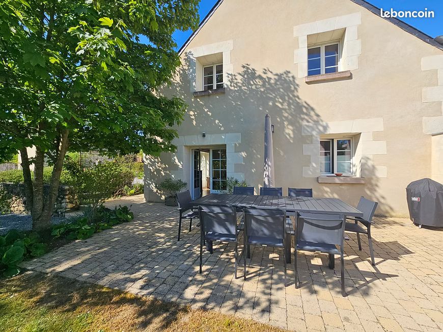 Maison 4 pièces 87 m² · à Ambillou · 87 m² · 970 €