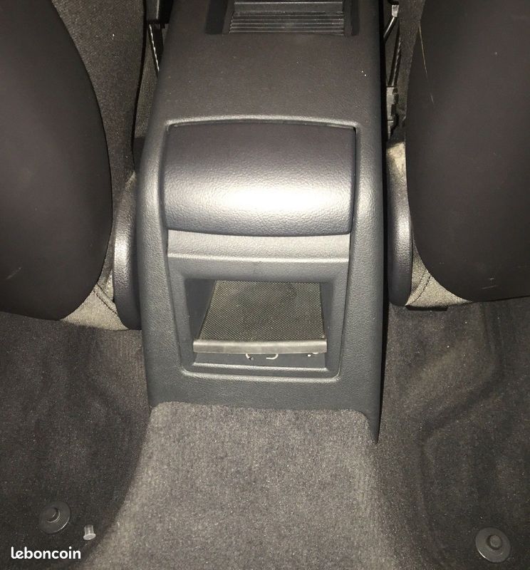 Accoudoir Central pour Audi A3 8P (2003-2013) | Repose-bras avec Rangement Console | Finition Tissu ou Simili Cuir Noir | Accessoire Auto Neuf | Garantie 2 Ans (image 2)