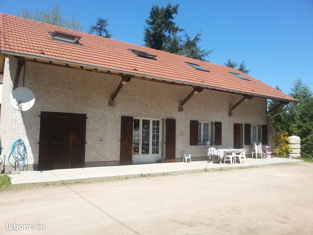 Maison 4 pièces 151 m² · à Lapalisse · 151 m² · 189 000 €