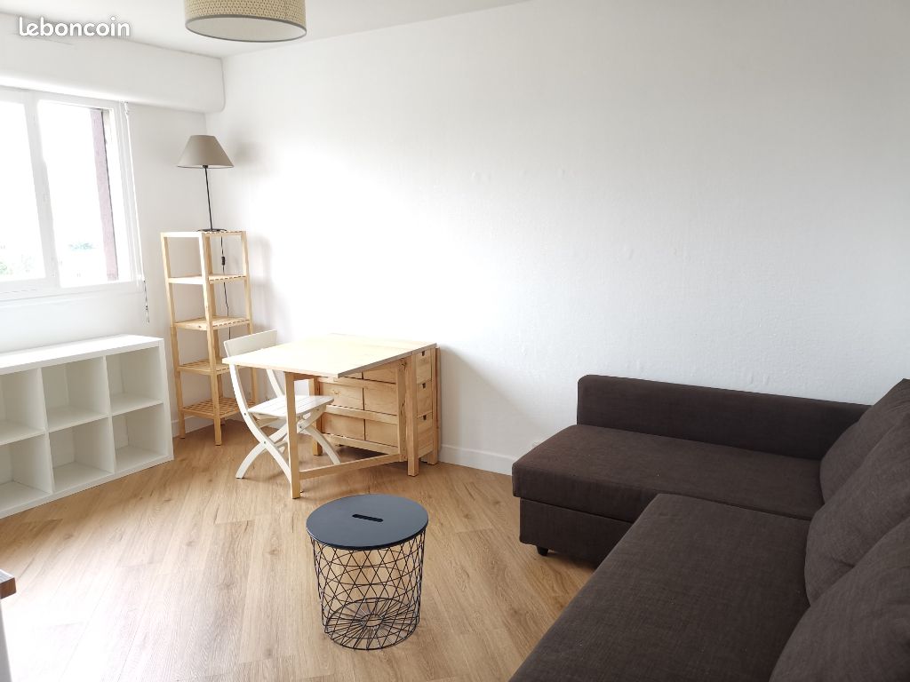 Appartement 1 pièce 28 m² · à Évreux · 28 m² · 550 €