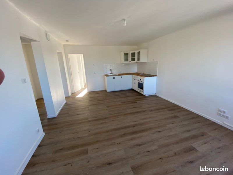 Appartement 3 pièces 60 m² · à Bressuire · 60 m² · 595 €/mois