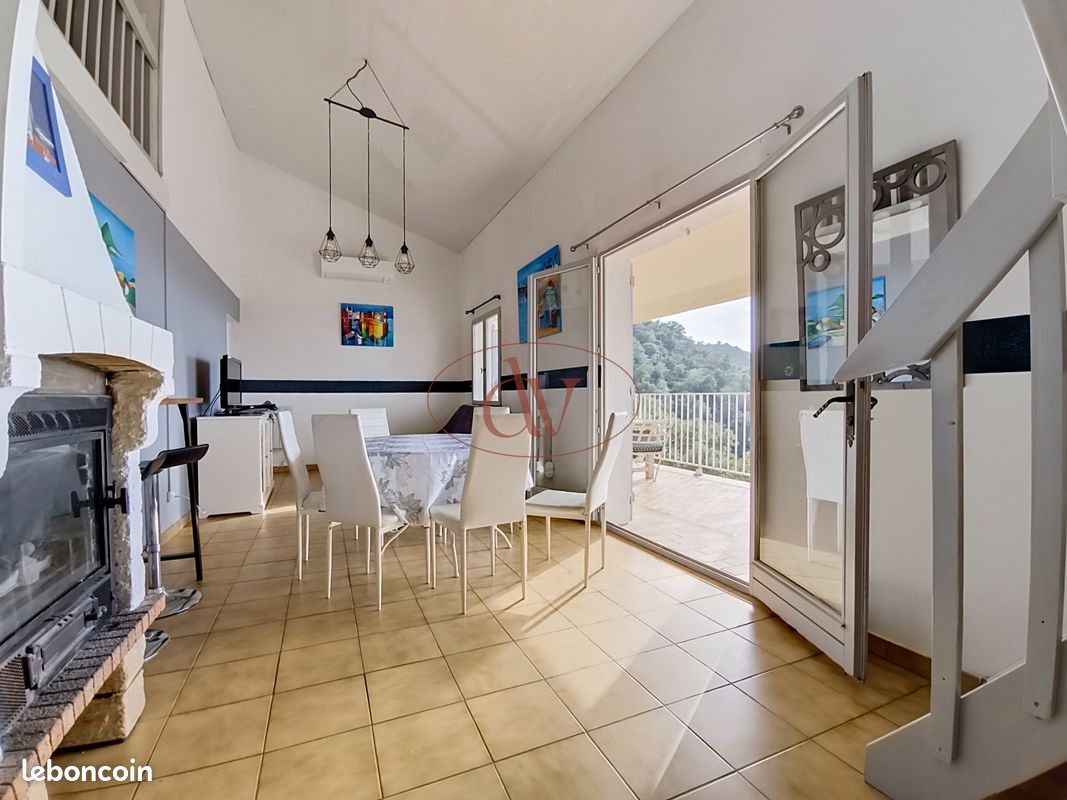 Maison 6 pièces 160 m² · à Laroque-des-Albères · 160 m² · 349 800 €