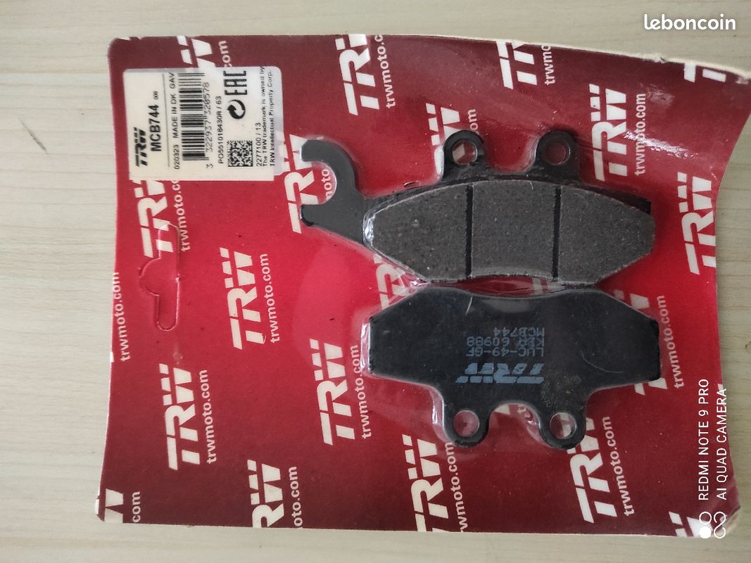 Plaquettes De Frein Avant Road Passion - Compatible Piaggio MP3 400 Ie 2007-2012