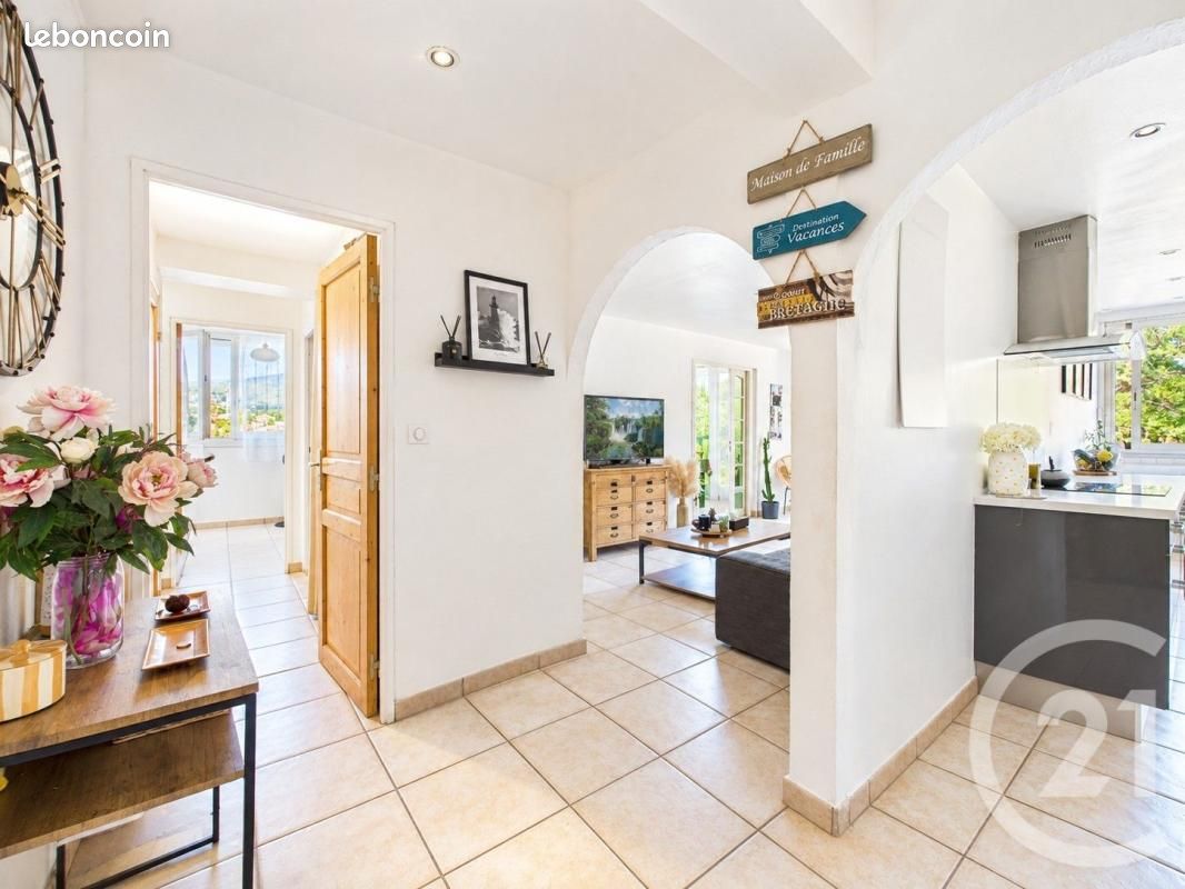 Appartement 5 pièces 78 m² · à La Valette-du-Var · 78 m² · 226 400 €